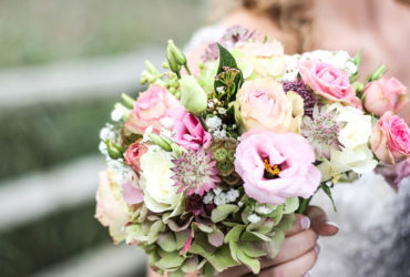 Shooting flowers and bouquets